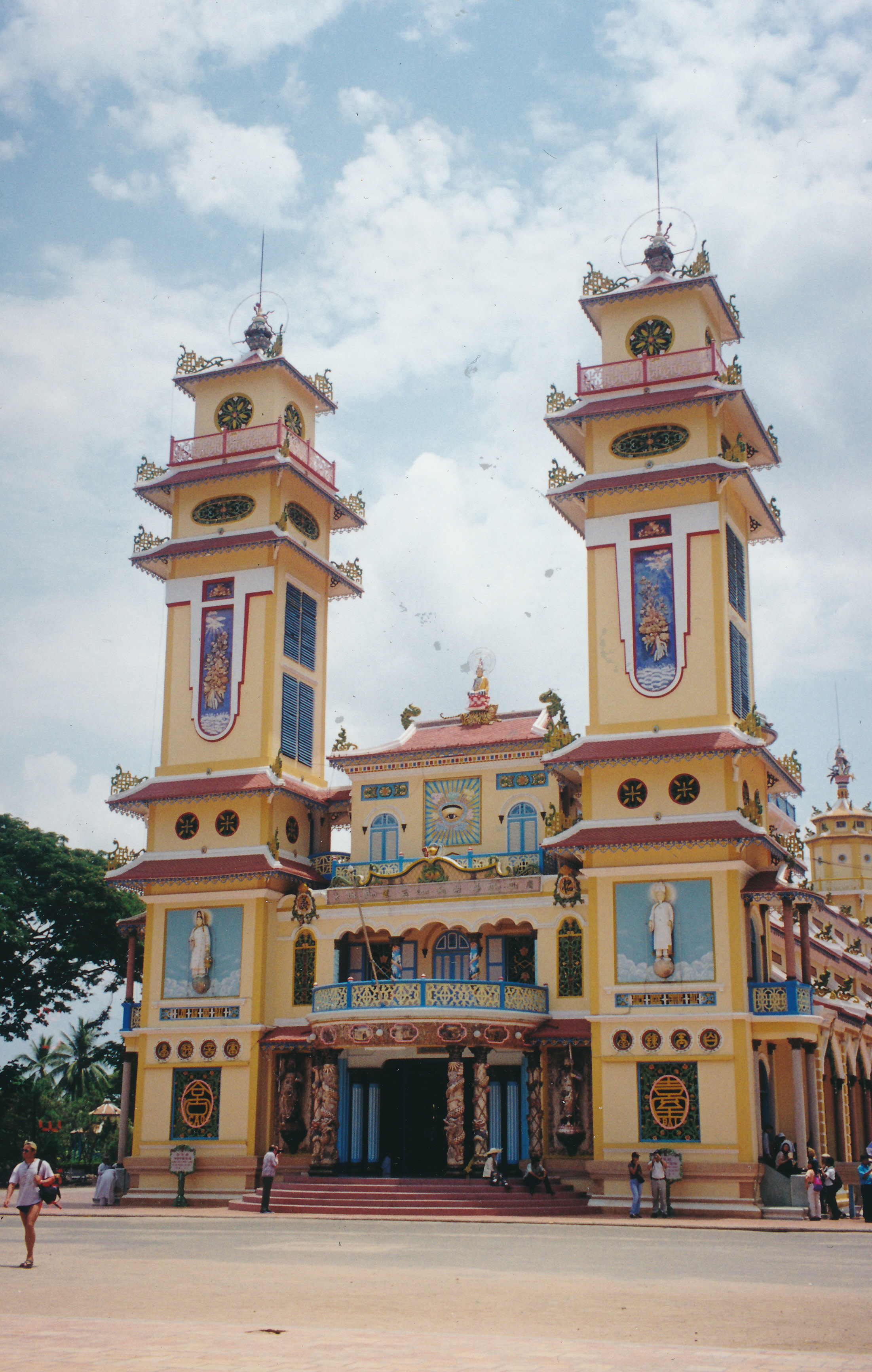 Cao Dai Temple – Tây Ninh